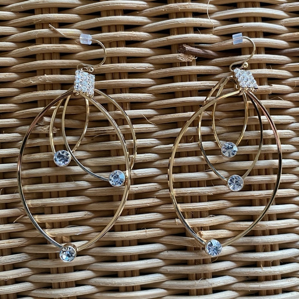 Gold tone earrings. NEW